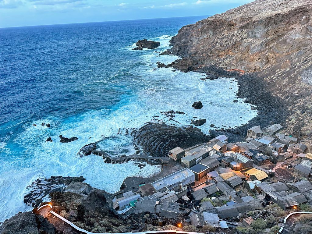 pozo de las calcosas desde arriba